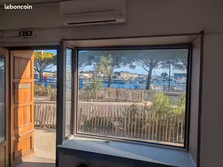 local commercial de 46m2 sur les quais