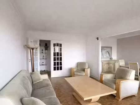quartier basoche - 5 pièces 107 m² – lumineux – balcon – box – aucun travaux