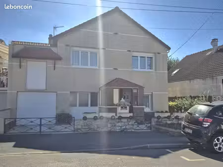 maison 6 pièces 132 m²