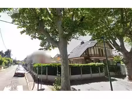 villa 4 pièces 165 m²
