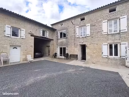 maison 5 pièces 169 m²