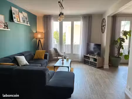 appartement t3 de 80 m² avec balcons  garage et cave – quartier nord aurillac