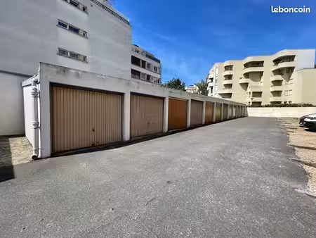 garage box