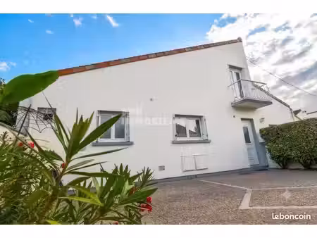 pavillon 5 pièces 102 m²