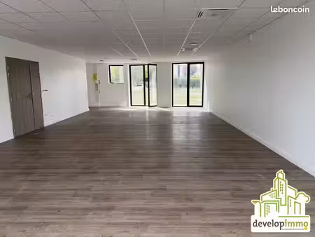 local commercial 94 m²