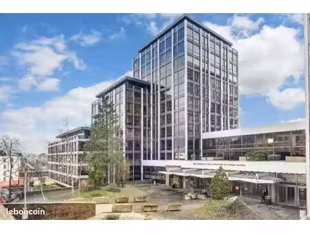 bureaux 167 m²