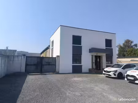 dépôt professionnel à la location