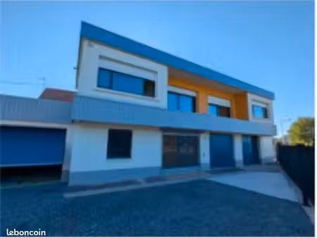 local 300m2
