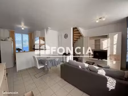 appartement 3 pièces 67.4m² à louer 590 - lisieux 14100