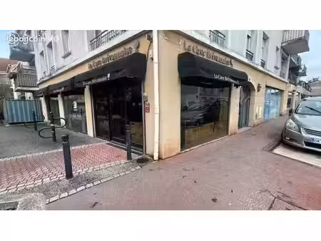 boutique 58 m² limeil-brévannes