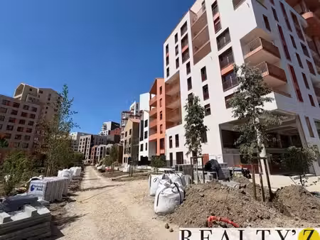 local commercial 142 m²