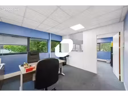 local d'activité 398 m²