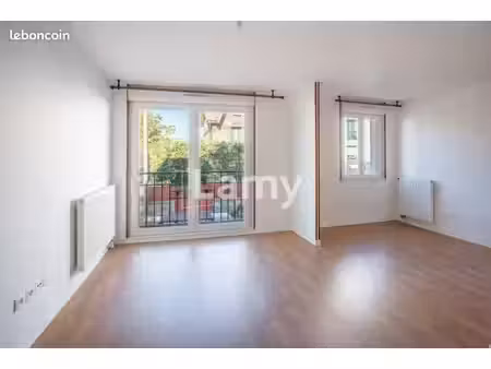 appartement 3 pièces 47 m²