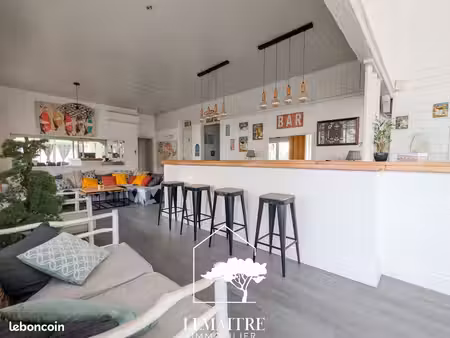 appartement 10 pièces 184 m²