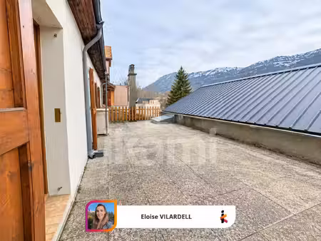t2 à créer avec terrasse de 20 m2