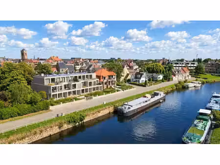 penthouse te koop aan het water in centrum veurne