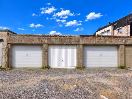 garage de +/- 20 m² idéalement situé