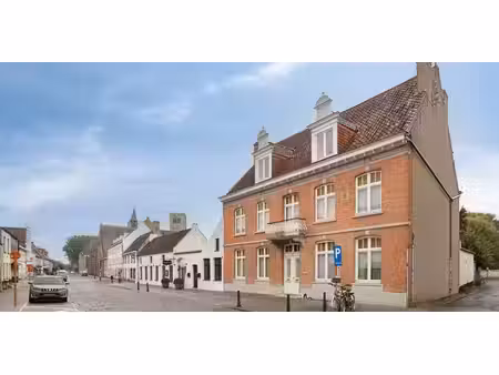 maison de maître à louer à damme pour € 2.350 avec 4 chambres à coucher