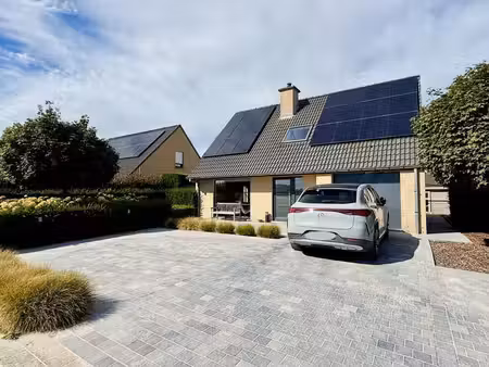 ruime woning met 3 slaapkamers met prachtig zicht op de k...