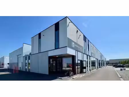 bâtiment d’entreprise à louer à merchtem pour € 1.750