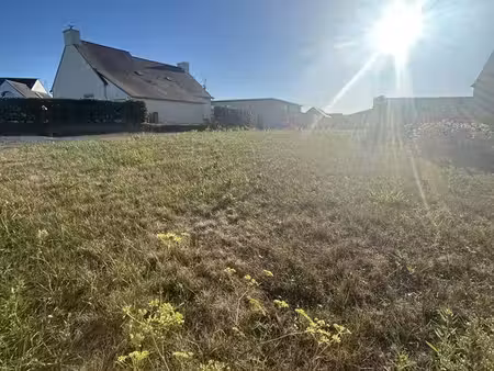 terrain 270 m² langueux