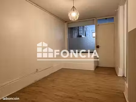 local commercial 3 pièces 56.24m² à louer 900 - dijon 21000