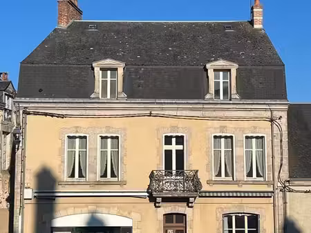 maison 9 pièces 200 m²