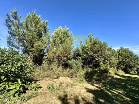 terrain 2374 m² marquay