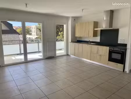 appartement 3 pièces 61 m²