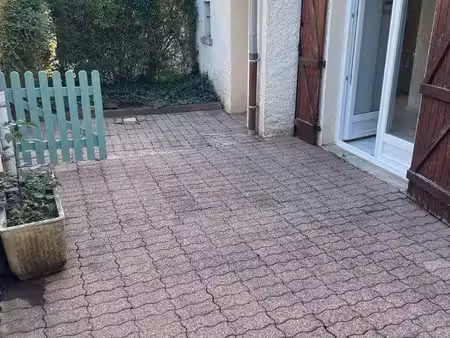 appartement 3 pièces 71m2 proche lac à montoille 70000
