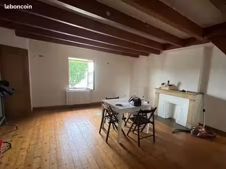 appartement 3 pièces 77 m²