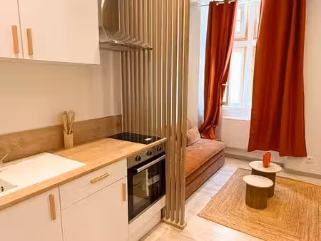 studio meublé 22m² neuf- mâcon centre-2ème étage-dpe c