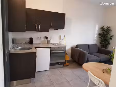 t 2 meublé residence privée
