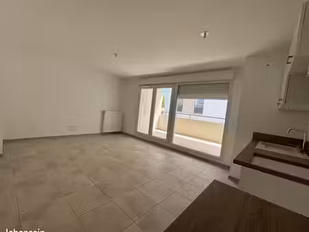 appartement 3 pièces 64 m²