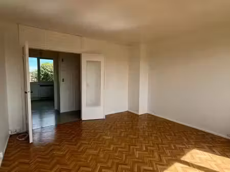 appartement 3 pièces 56 m²