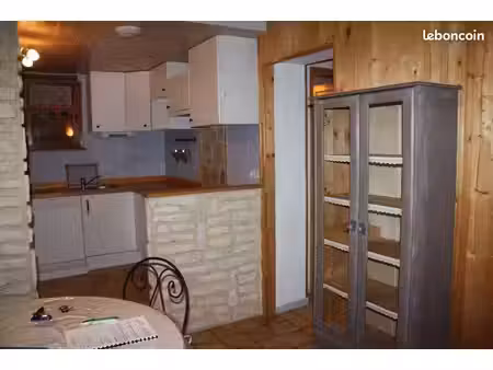 maison avec terrasse et garage