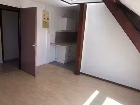 studio ? équipé ? rénové ?
