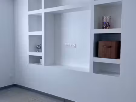 studio meublé