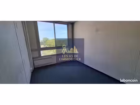 bureaux 13 m² val-de-reuil
