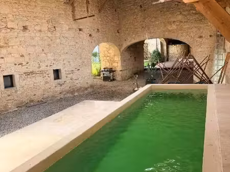 maison 10 pièces 422 m²