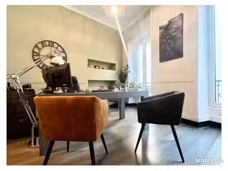 vente appartement au pied des arènes de nimes