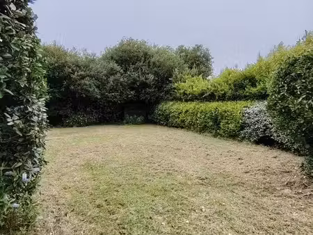 vends terrain de loisirs
