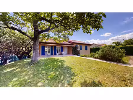 maison familiale t6 avec jardin paysagé et grand garage - chaza