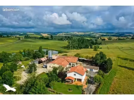 ferme 7 pièces 204 m²
