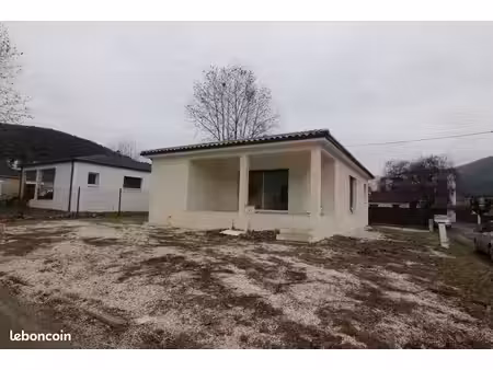 villa 4 pièces 91 m²
