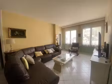 maison familiale avec jardin
