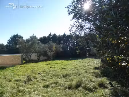 terrain à bâtir de 1130 m² à uzes (30)