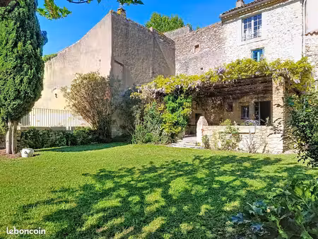 maison 8 pièces 186 m²