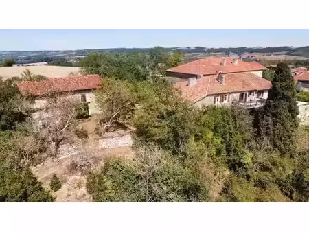 vente propriété 6 pièces 176 m² à roquebrune (33580)  180 500 €