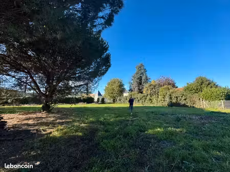 terrain 1 640 m² villandraut